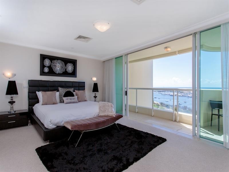 B19-4 ‘Rivage Royale’ 75 Brighton Parade, Southport QLD 4215