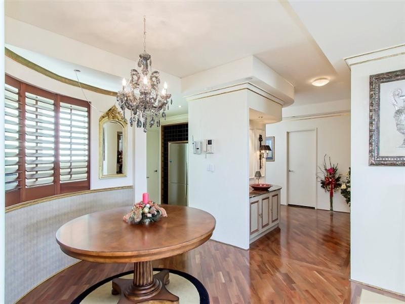 A6-1 ‘Rivage Royale’ 75 Brighton Parade, Southport QLD 4215