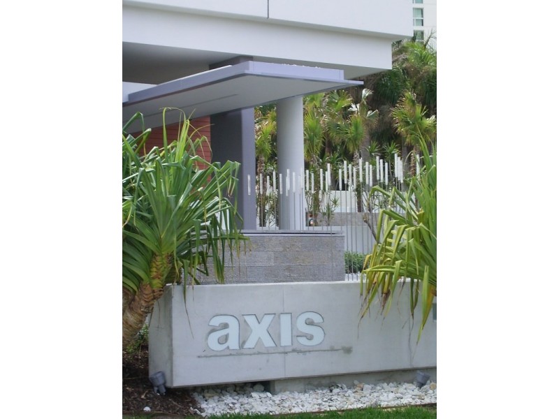 26 Breaker Street, Main Beach QLD 4217