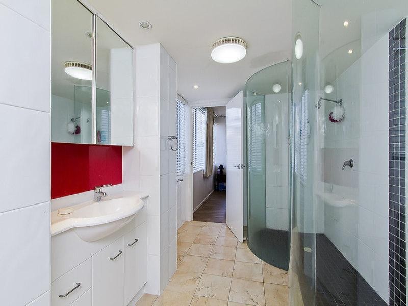 3 ‘Amira’ 3508 Main Beach Parade, Main Beach QLD 4217