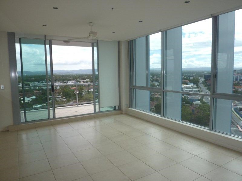 1 Como Crescent, Southport QLD 4215