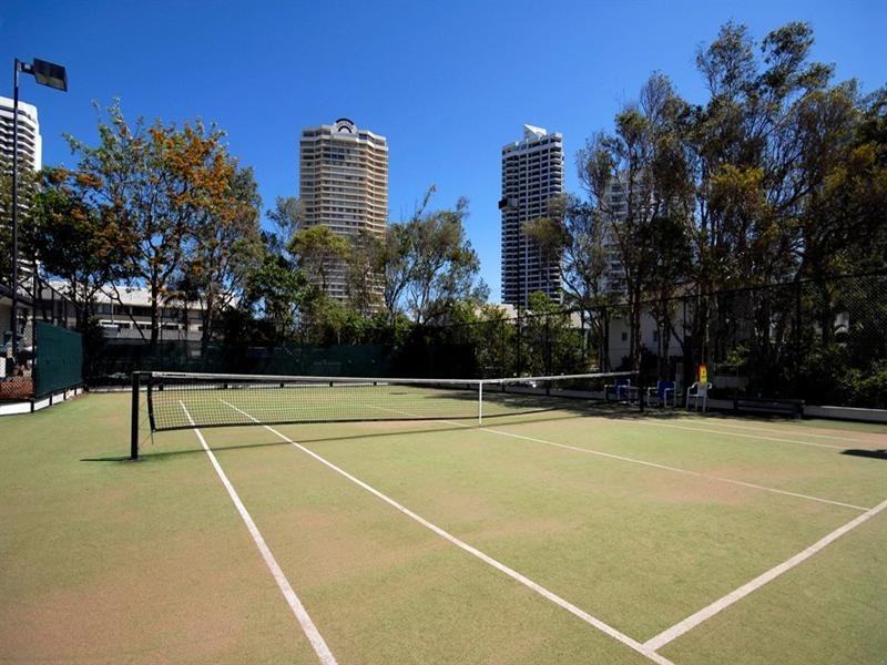 29 ‘Spinnaker’  3554 Main Beach Parade, Main Beach QLD 4217