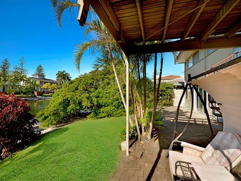 10 Etna Street, Surfers Paradise QLD 4217