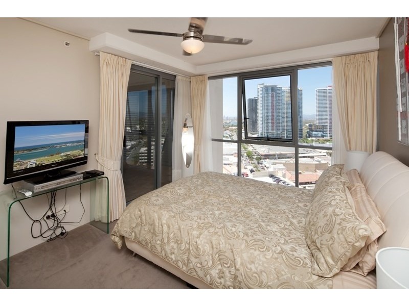 105 Scarborough Street, Southport QLD 4215