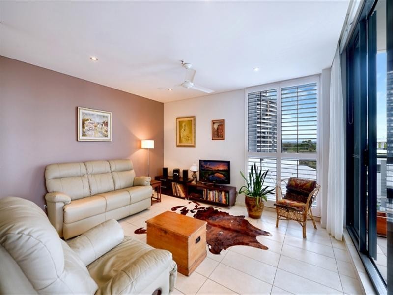 1 Aqua Street, Southport QLD 4215