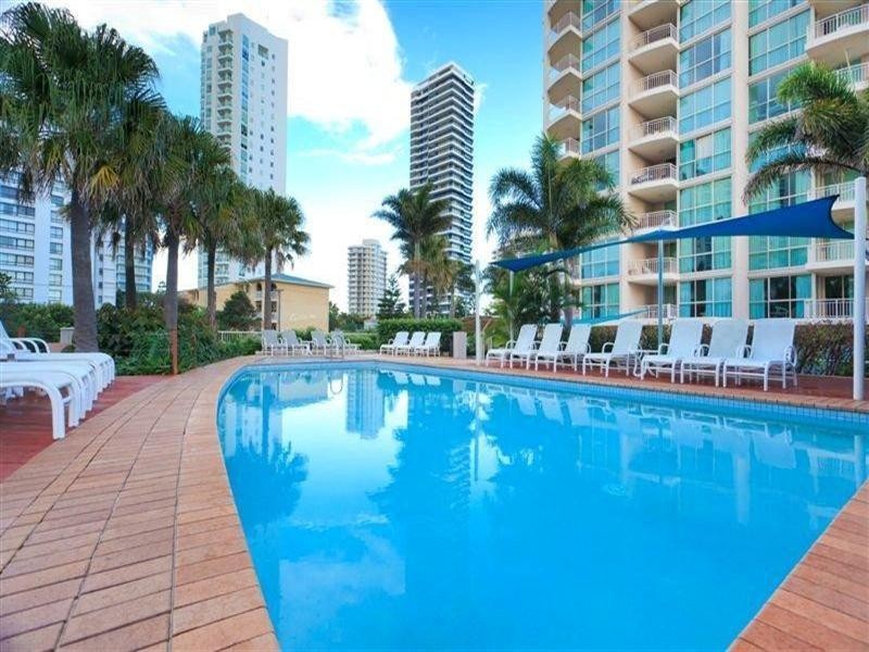 46 Pacific Street, Main Beach QLD 4217