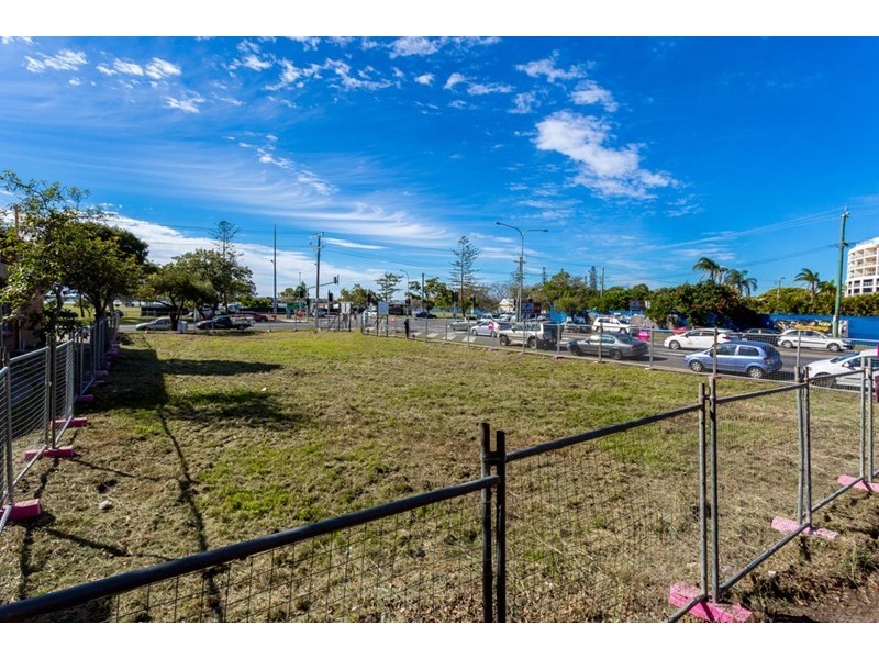 124 Marine Parade, Southport QLD 4215