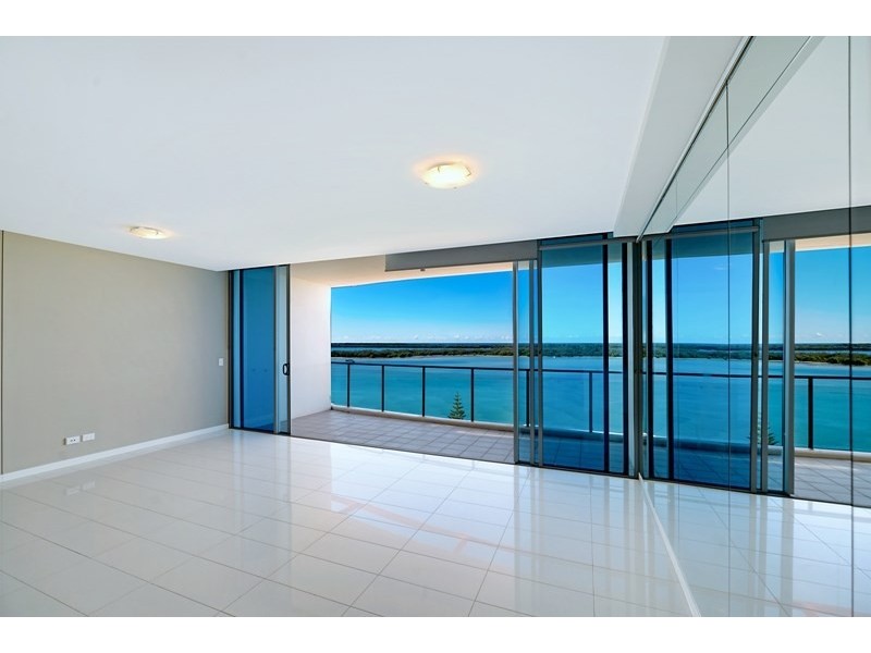 430 Marine Parade, Biggera Waters QLD 4216
