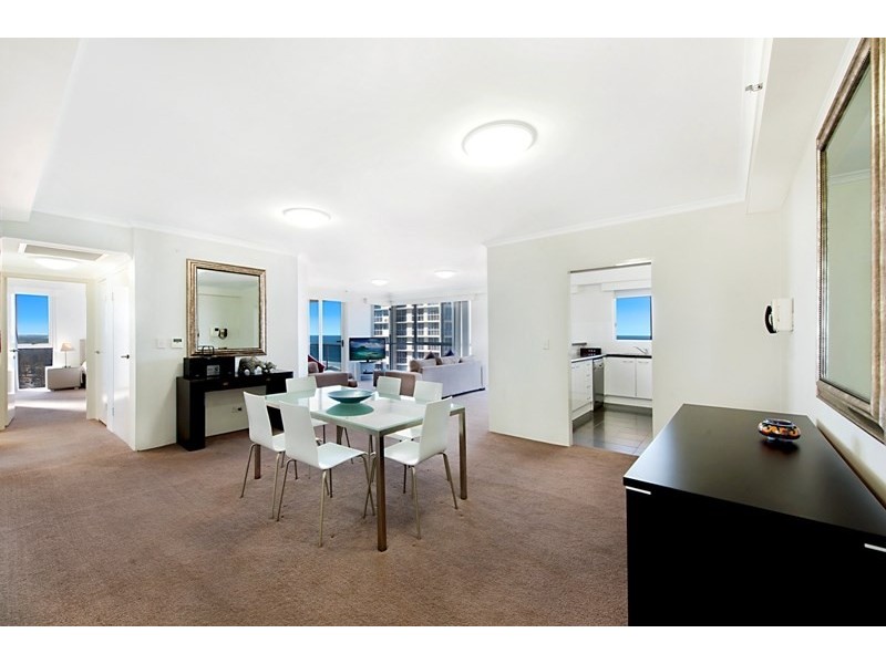 59 Pacific Street, Main Beach QLD 4217
