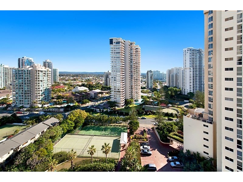 59 Pacific Street, Main Beach QLD 4217