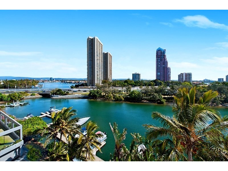 4 ‘Madison Point’ 3478 Main Beach Parade, Main Beach QLD 4217