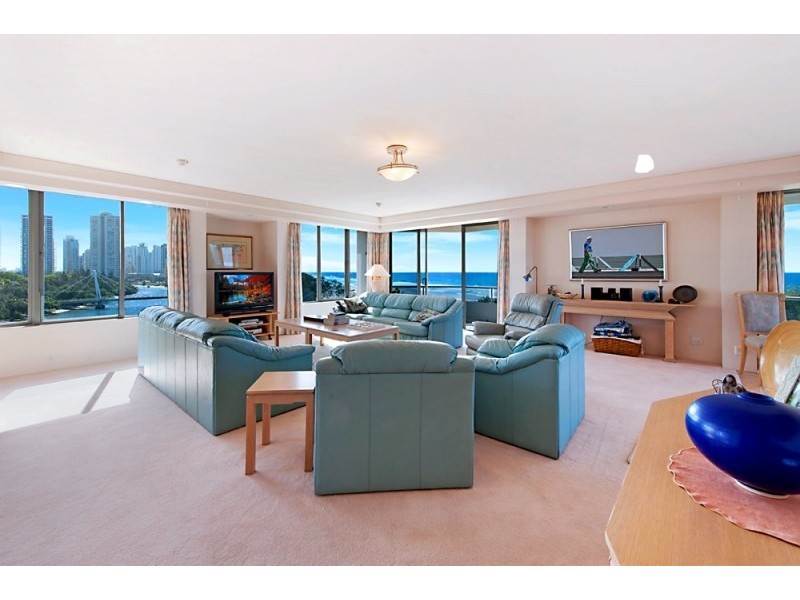 4 ‘Madison Point’ 3478 Main Beach Parade, Main Beach QLD 4217