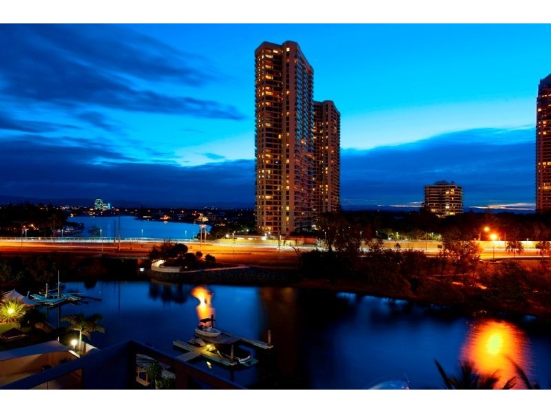 4 ‘Madison Point’ 3478 Main Beach Parade, Main Beach QLD 4217