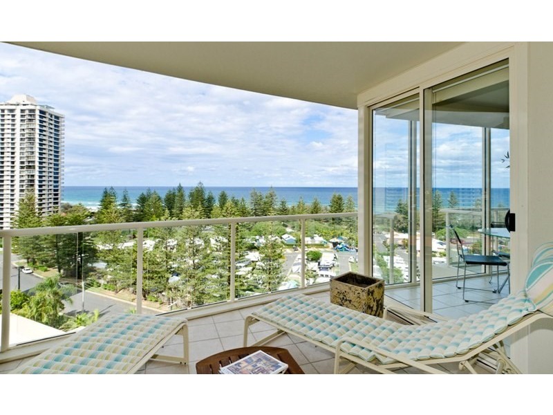 1 Lennie Avenue, Main Beach QLD 4217