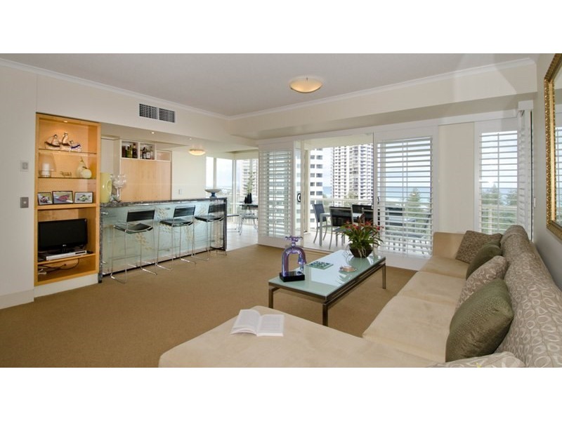 1 Lennie Avenue, Main Beach QLD 4217