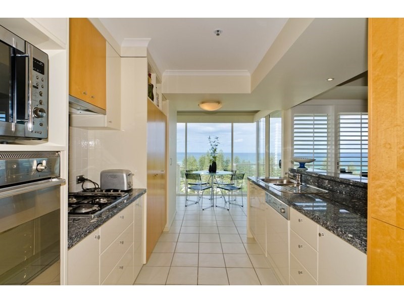 1 Lennie Avenue, Main Beach QLD 4217