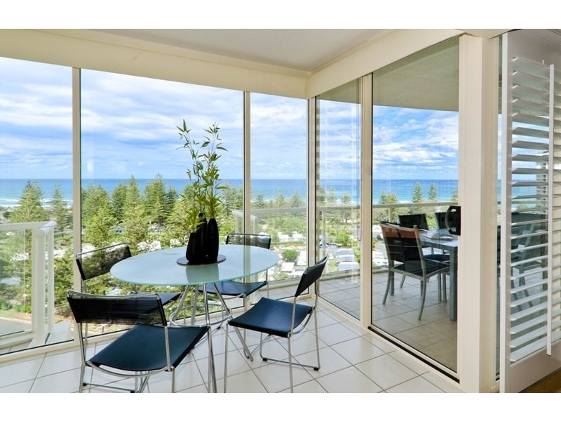 1 Lennie Avenue, Main Beach QLD 4217