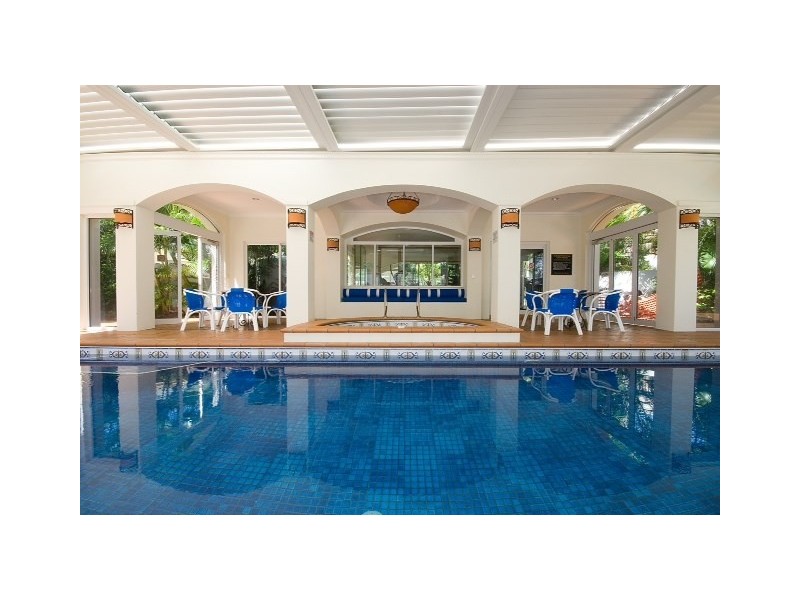 6/100 Cotlew Street East, Southport QLD 4215