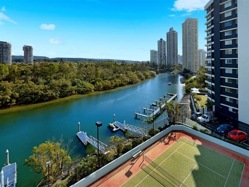 3482 Main Beach Parade, Main Beach QLD 4217