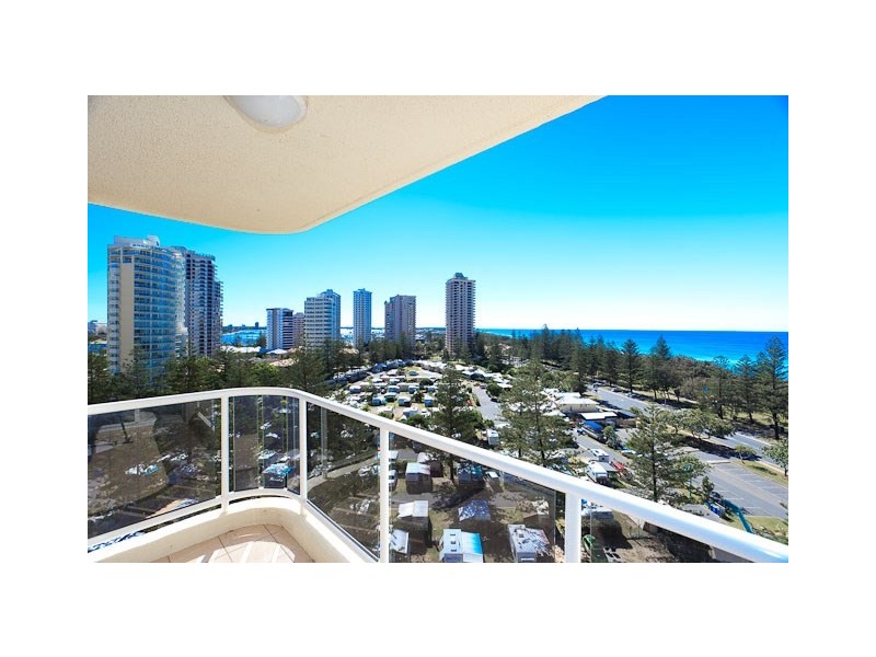 59 Pacific Street, Main Beach QLD 4217