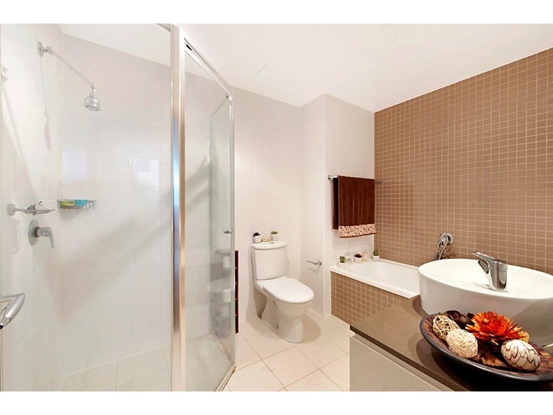 1 Aqua Street, Southport QLD 4215