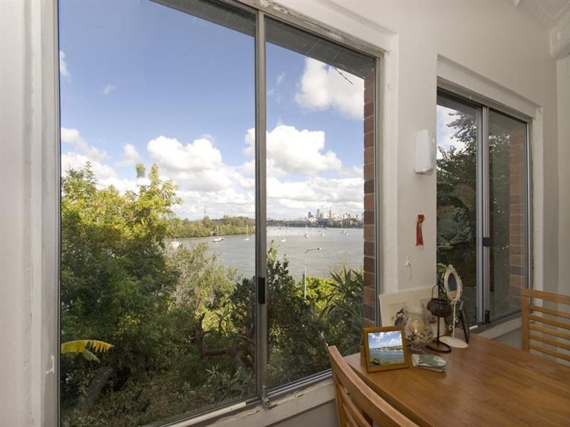 202 Kingsford Smith Drive, Hamilton QLD 4007