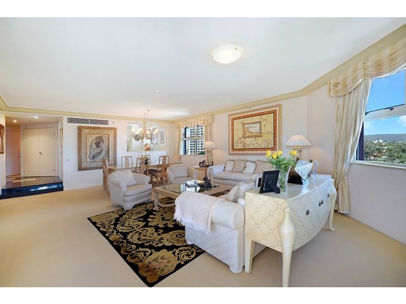 12 Commodore Drive, Surfers Paradise QLD 4217