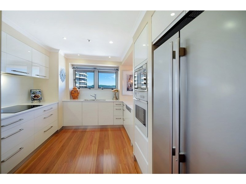 12 Commodore Drive, Surfers Paradise QLD 4217