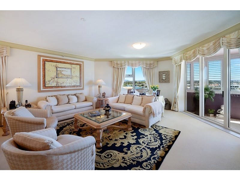 12 Commodore Drive, Surfers Paradise QLD 4217