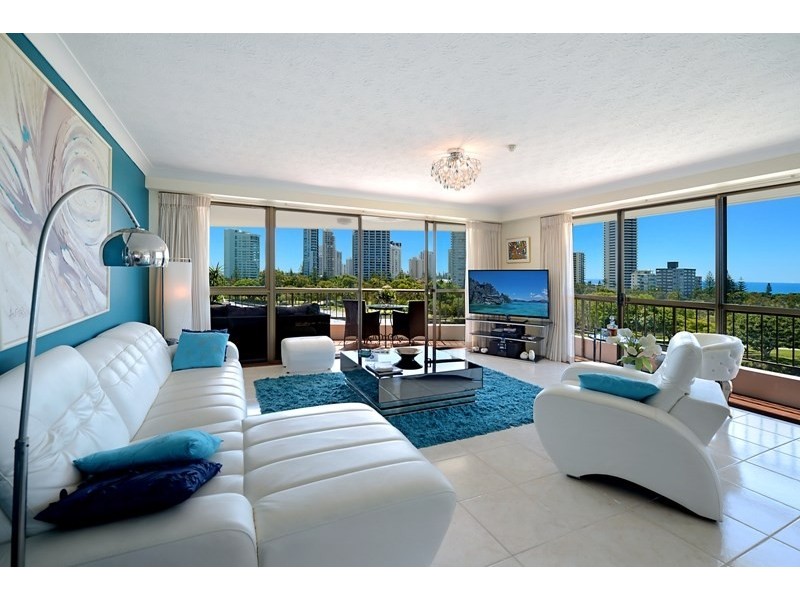 18 Commodore Drive, Surfers Paradise QLD 4217