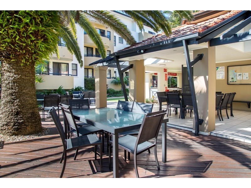 124 ‘Sandcastles’ 392 Marine Parade, Labrador QLD 4215