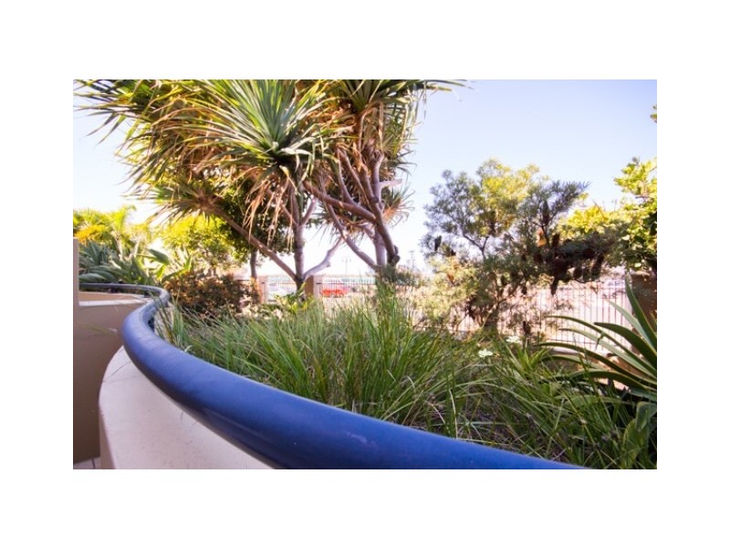 124 ‘Sandcastles’ 392 Marine Parade, Labrador QLD 4215