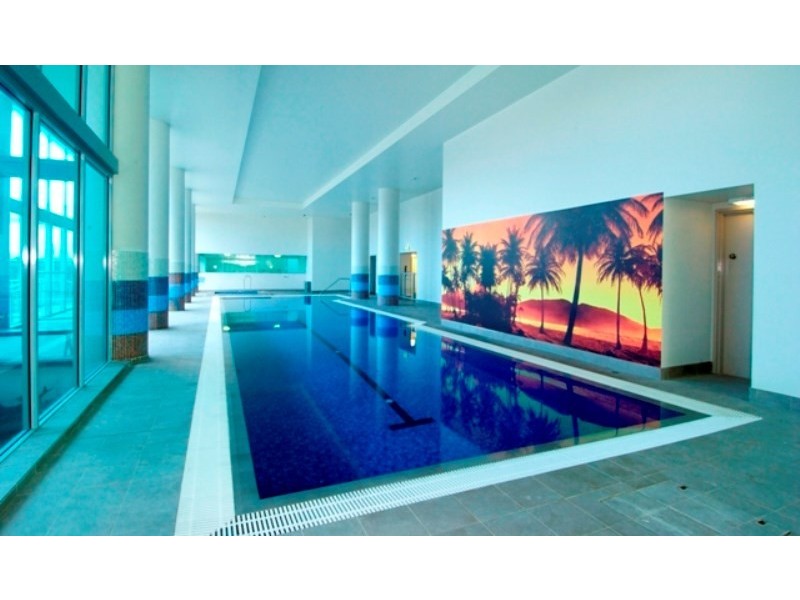 1 Como Crescent, Southport QLD 4215