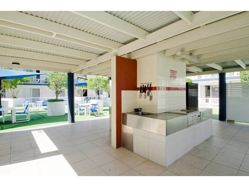 69 Ferny Avenue, Surfers Paradise QLD 4217