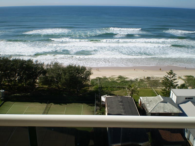 Main Beach QLD 4217