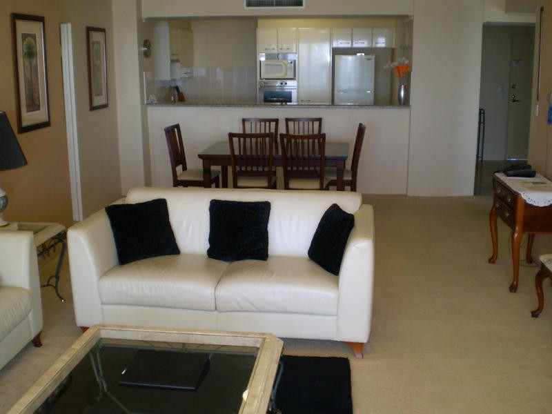 Main Beach QLD 4217