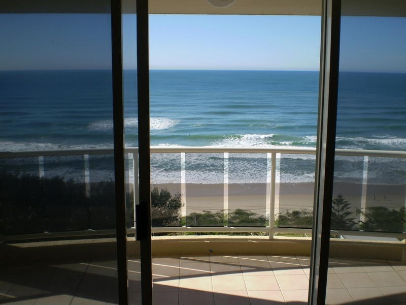 Main Beach QLD 4217