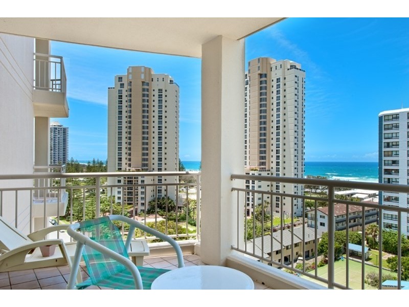 46 Pacific Street, Main Beach QLD 4217