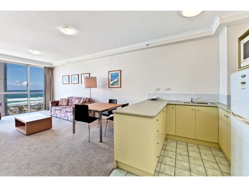 46 Pacific Street, Main Beach QLD 4217