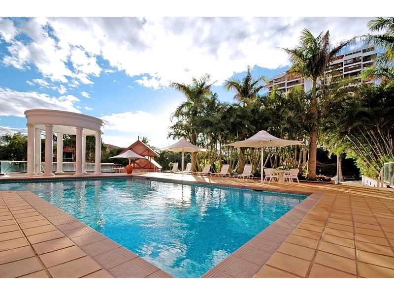 12 Commodore Drive ‘Grand Mariner’, Surfers Paradise QLD 4217