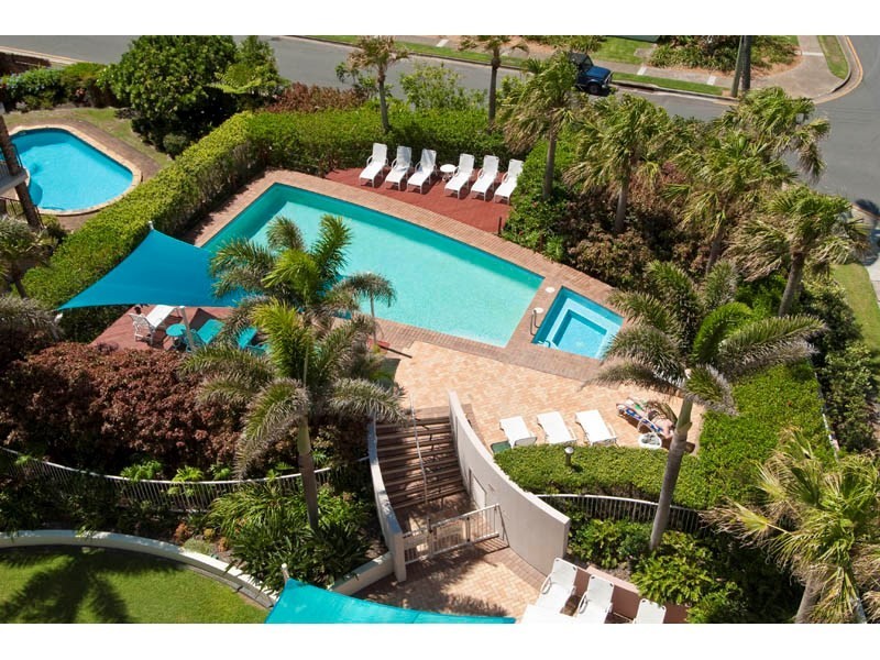 46 Pacific Street, Main Beach QLD 4217