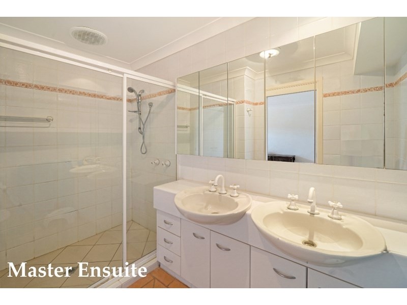 20 Remo Street, Isle Of Capri QLD 4217