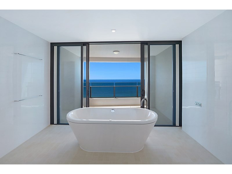 4 The Esplanade, Surfers Paradise QLD 4217