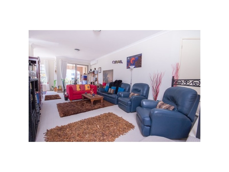 14/38 Woodroffe Avenue, Main Beach QLD 4217