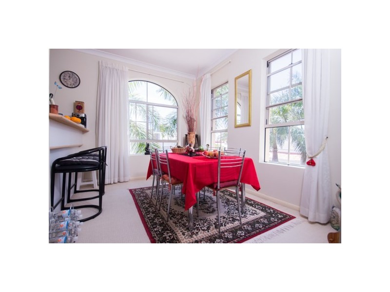 14/38 Woodroffe Avenue, Main Beach QLD 4217