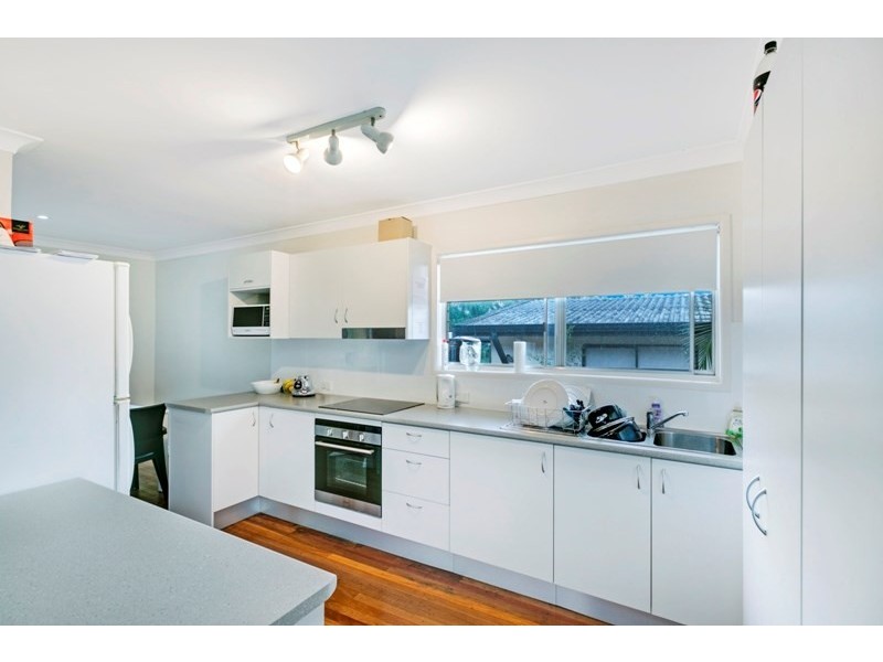 20 Golden Crescent, Southport QLD 4215