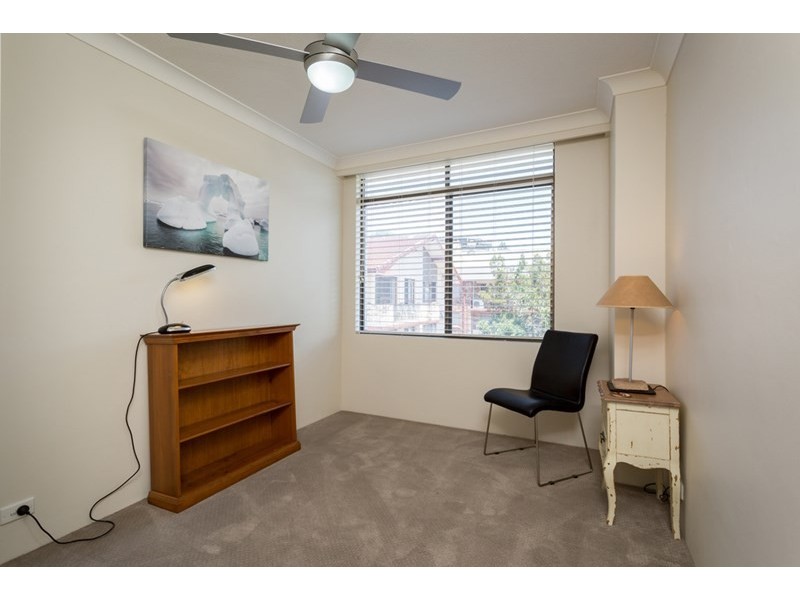 204/65 Bauer Street, Southport QLD 4215