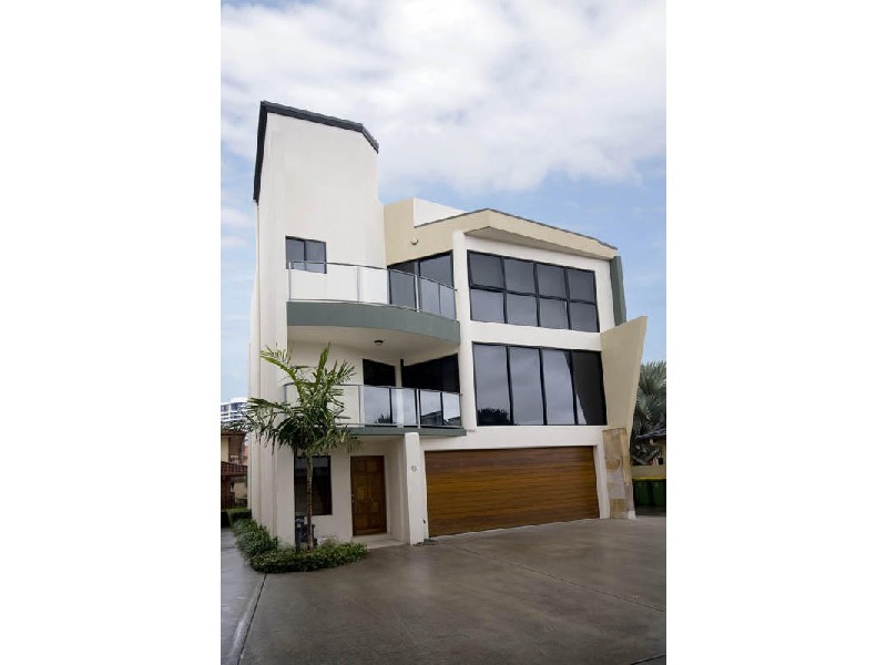 Runaway Bay QLD 4216