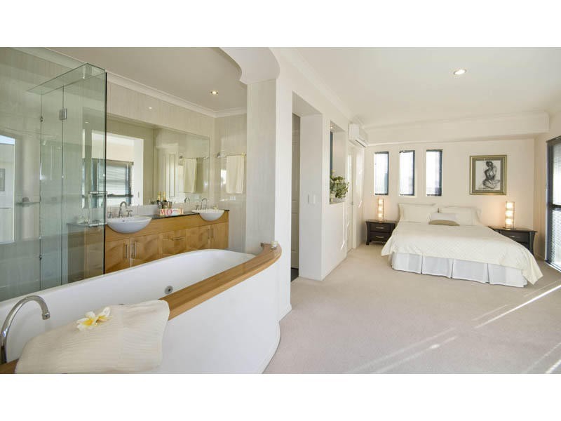 Runaway Bay QLD 4216