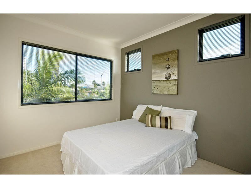 Runaway Bay QLD 4216